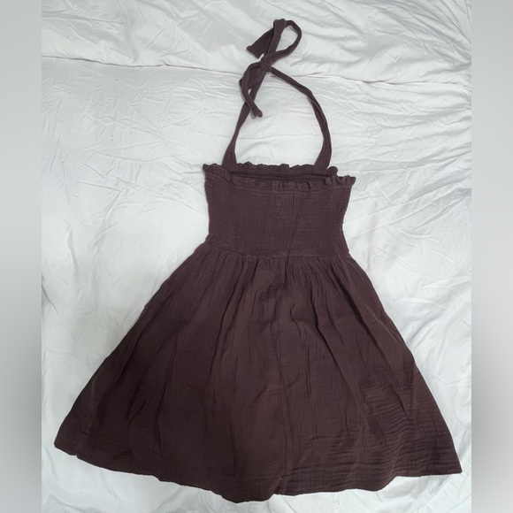 Princess Polly mini halter dress - Picture 2 of 3